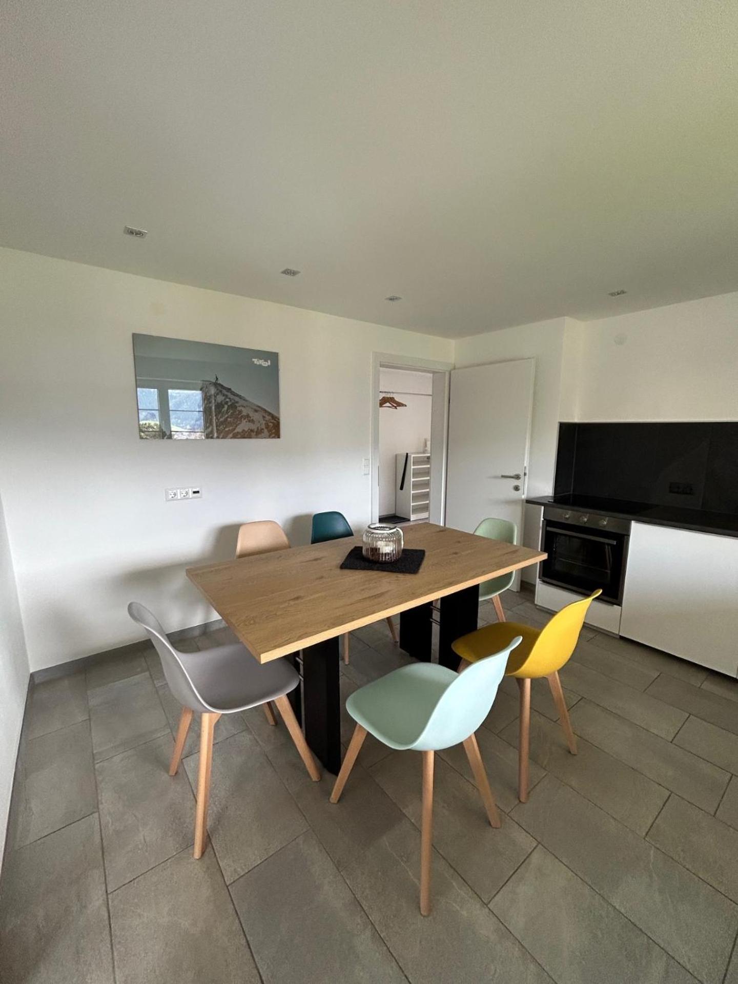 Wohnung Mit Garten Und Panoramablick In Innsbruck Exterior foto
