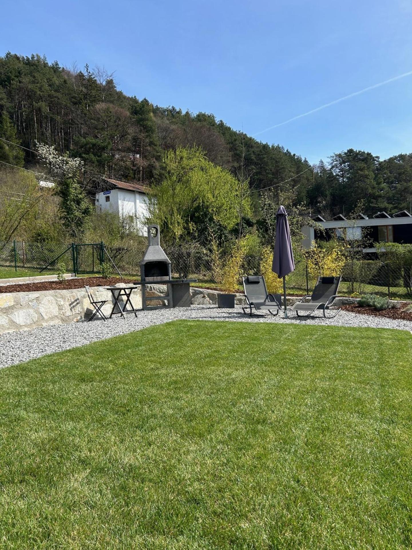 Wohnung Mit Garten Und Panoramablick In Innsbruck Exterior foto